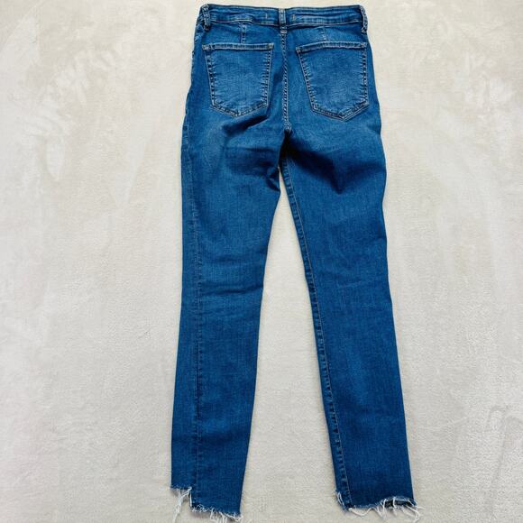 Free People Jeans Women 29R Med Wash Blue Denim Pintuck Step Hem Mid Rise Skinny - Picture 8 of 13